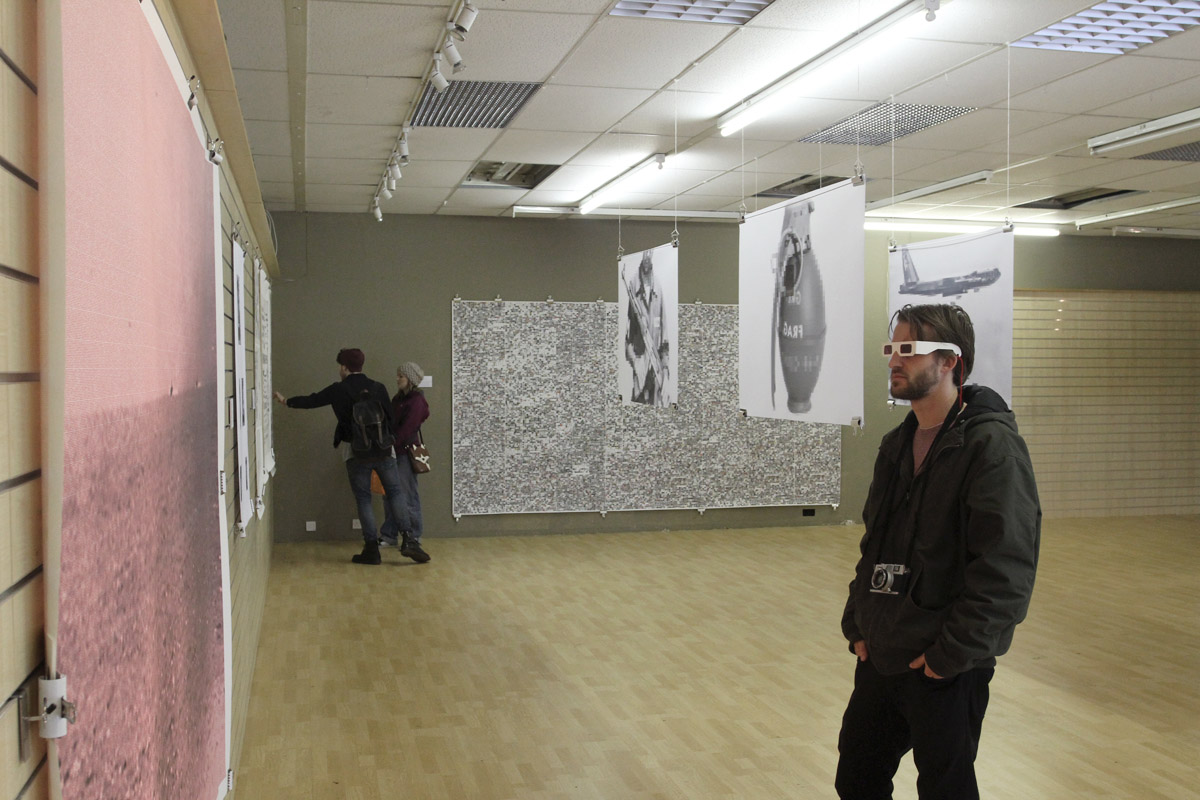 Nathan LaFrenais Vidler Format 15 image 1 - 3D glasses